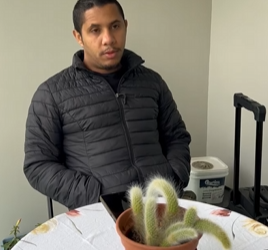 T0421019 Chegou dos EUA encontrou sua esposa com outro