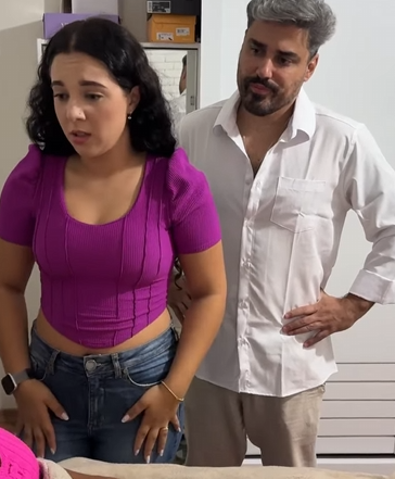 T1321033 Minha mãe esperava um filho do meu esposo