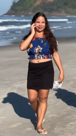 T1302008 mulher não prestou atenção na praça veja final