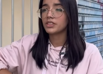 T1722018 Exigiu das pessoas comprar suas roupas, mas não contava com isso… part2