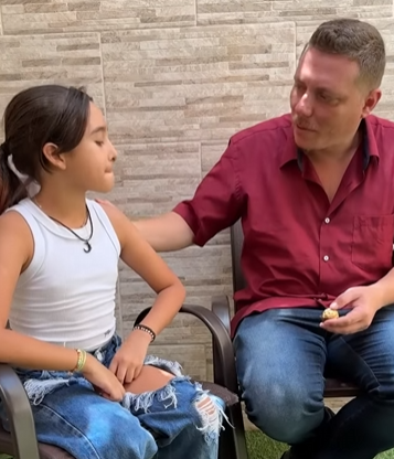 T1321012 Papai teve uma ideia para unir sua família novamente. part2