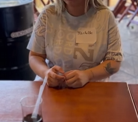 T1022003 Ela rejeitada em um Encontro de Namoro mas no final ela encontra Amor part2