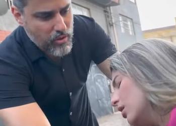 T1022016 Garçom arrisca vida pela cliente esse foi motivo… part2