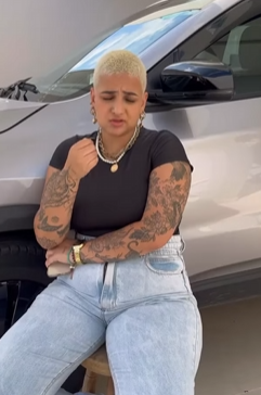 T1121003 Os pais não amam os filhos por causa da sua capacidade econômica, ela não lhes dava comida se não tivesse dinheiro. part2