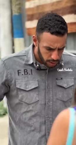 T0802009 Espere até ver a última cena