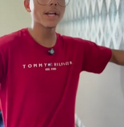 T0602022 Filho ensinava sua irma mas nova rou0ar dinheiro da ma mas ela descobriu tomou atitude part2