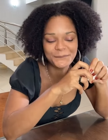 T1021008 Meu marido fez AM4NTE se passar por sua IRMÃ Mas destino lhe pregou uma peça! part2