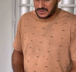 T1021016 Dona de mercearia яσυbα seus clientes! part2