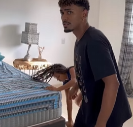 T1021021 Ela os fez acreditar que ainda estava Cєgα os pegou no AT0 da тяαiçãσ! part2