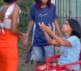 T0121032 Essa situação acontecesse com sua mãe você faria