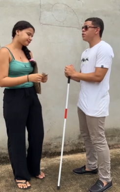 T1321003 Ela na fez coisa certa vida lhe ensinou uma lic o