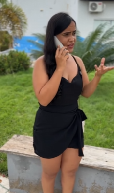 T1321004 Colocou um GPS nas costas de sua esposa