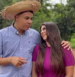 T1702004 Ela deixou marido porque ele tinha pernas part2