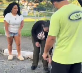 T1821025 Na hora descobre que sua sogra mentia que estava part2