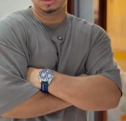 T1422007 Ela tinha inveja da própria sogra