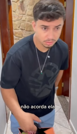 T1422011 Ainda bem que enteado descobriu tudo!