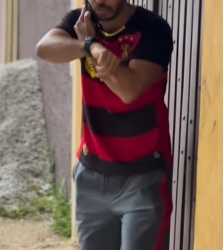 T1722007 Uma mulher em desespero