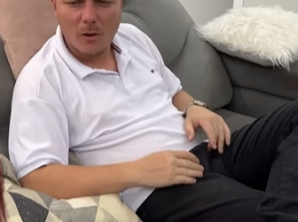 T1302010 Mãe paga mulher para fazer filho de anos se apaixonar sair de casa. part2