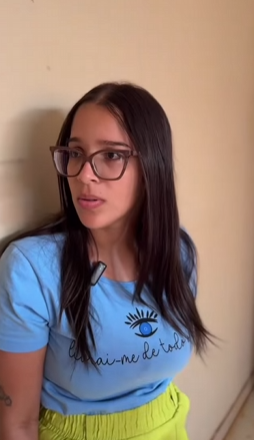 T1000002 Empregada tinha um recado importante para patroa veja como isso terminou! part2