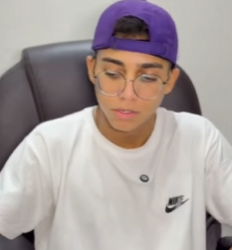 T1402006 s que acharam da atitude da madrasta