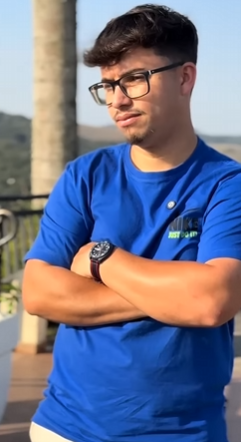 T1802004 Nora folgada mal caiu aposento ela ja quer pagar escola do filho mas seu marido tomou part2