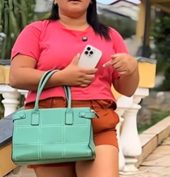 T1802006 Esposa folgada deixa eu te pagar aluguel para poder manter os seus luxos marido nao aguenta… part2