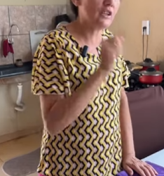 T1000019 Ela defendeu mãe da amiga! part2