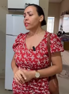 T1000020 Olha absurdo que ela fez com empregada! part2