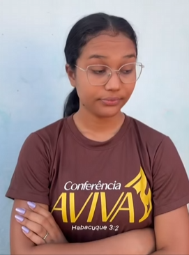 T1122015 Linda Lαdяα se apaixonou pelo MILI0NÁRI0 da maneir part2