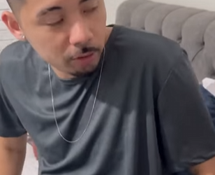 T1321016 Pai descobre filha com namorado ele lhe dá uma lição part2