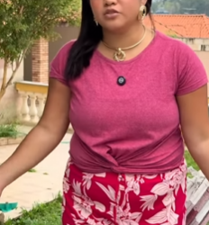 T1812012 Minha esposa quebrou televisao que ela achava que eu ia dar pra minha mae mas no final era pra… part2