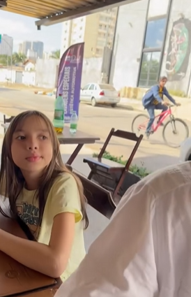 T1902006 Contratou uma esposa por uma hora se apaixona por ela part2