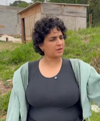 T1722022 Levou amiga para morar na casa dela sem consultar mãe. part2