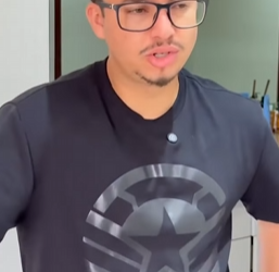 T0622013 Ela comprou escondido olha que aconteceu part2