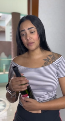 T0700002 Esta empregada sua chefe namoraram mesmo homem. Veja que aconteceu quando descobriram part2