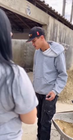 T0700004 Inacreditável