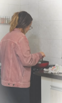 T1121016 Vendeu esposa, mas no final se arrependeu