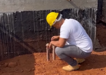 T1900002 Foi passar perna na patroa olha no que deu… part2