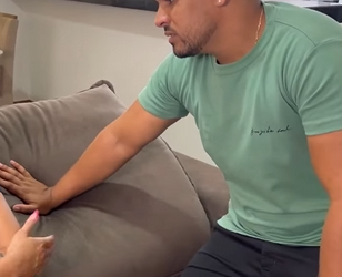 T1900003 Ela flagrou marido no carro com outra essa foi part2