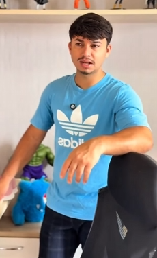 T0622013 Mãe menospreza filha mais velha por causa da irmã mais nova marido viu tomou atitude part2