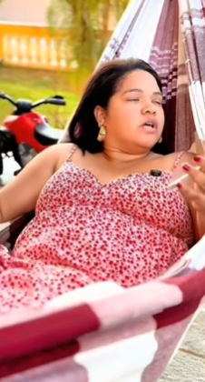 T0622020_Mulher cara de pau teve coragem de sujar piscina só pra não receber família do marido_part2