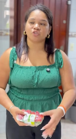 T0722003 Madrasta trata bem filho mas não trata bem ent part2