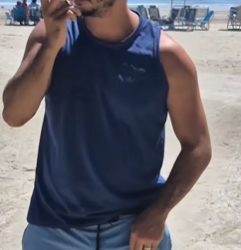 T0822025 mulher apaixonada fiel homem infiel relacionamento feliz