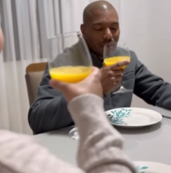 T0700004 Empregada descobre plano malign0 da patroa