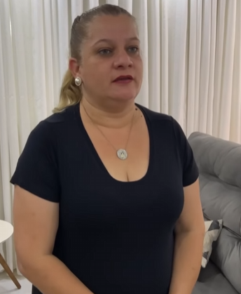 T1321007 Homem rico descobre que menino de rua seu filho. part2