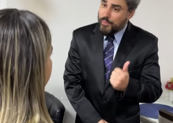 T1321015 Ela adicionou sal na comida para que ficasse ruim, final vai te surpreender. part2