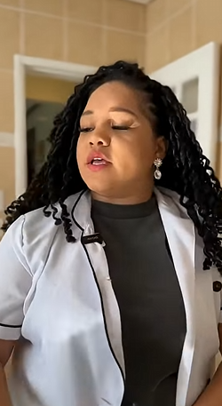 T1821005 Patroa tinha ganho nojo da empregada que mandou ela fazer uma capa para cadeira para ela nao sentar. part2