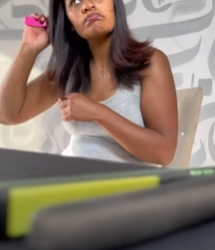 T0700003 Desprezou sua esposa por andar mal vestida, até que viu sua transformação part2