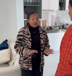 T0822003 Ele vem com namorada para morar na casa da tia sem permissão,e tia faz isso. part2