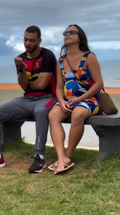 T0822008 Casal novelinha RUMO mil Drama na praia dramareels